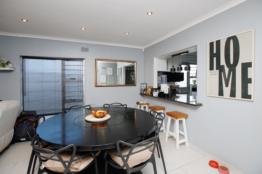 4 Bedroom Property for Sale in Marina Da Gama Western Cape